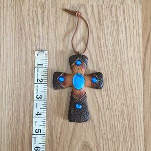 “Cross”  🐣 🐇 ✝️ 🇺🇸